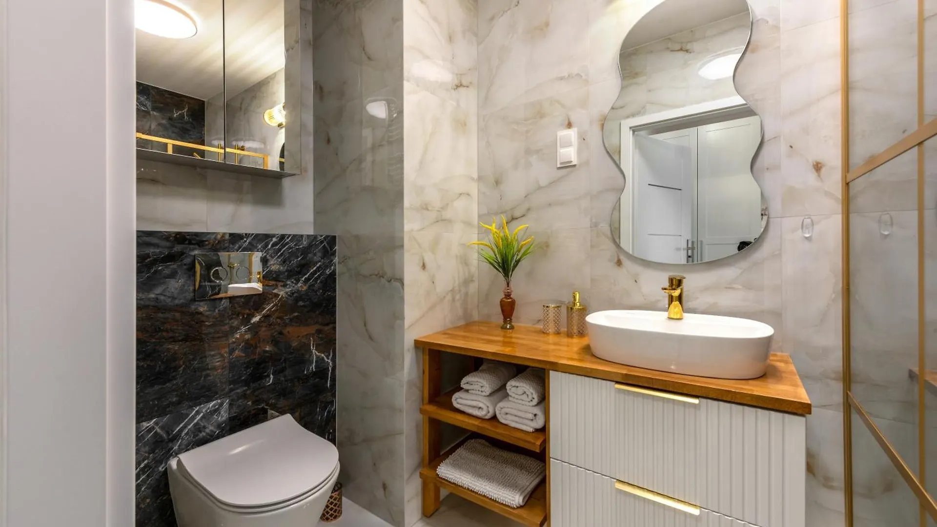 Golden Deluxe Old Town, Terrace, High Standard, 2 Rooms Krakow 0*,